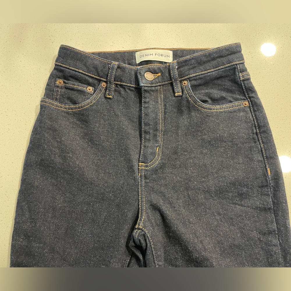 Aritzia Denim Forum Dark Blue Mid-Rise Ankle Jeans EUC - Picture 5 of 9